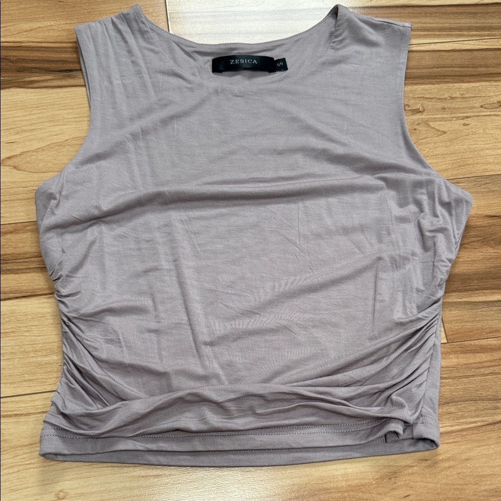 Women's Gray/ taupe Sleeveless Top